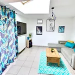 3 Etoiles Les Themes Proche Lux, Metz, Cattenom Apartment *